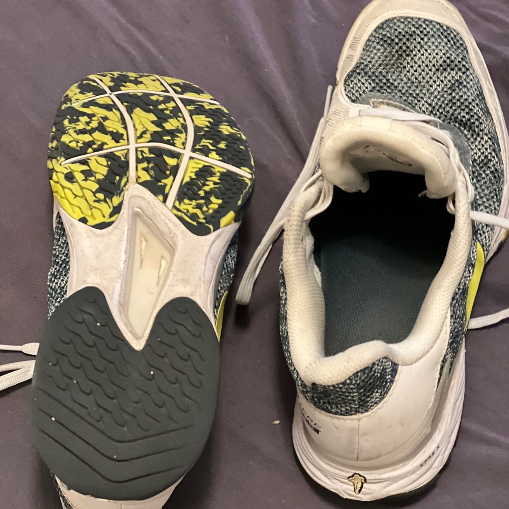 Men’s sneakers